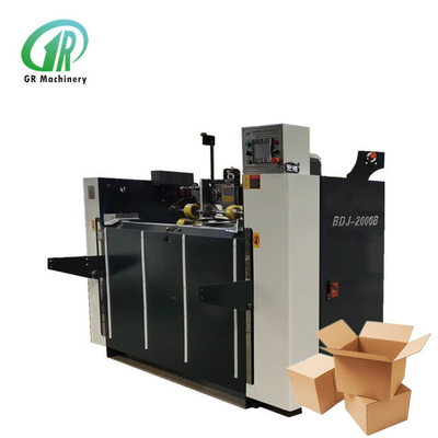 เครื่องเย็บกล่องกระดาษอัตโนมัติของ Mitsubishi Double Servo สำหรับการทำกล่องกระดาษ