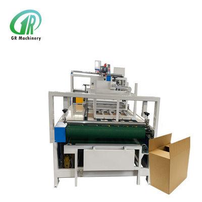 PLC ควบคุมเครื่องติดกาวโฟลเดอร์ 200 มม. แรงดันไฟฟ้า 380V / 220V 2800 มม