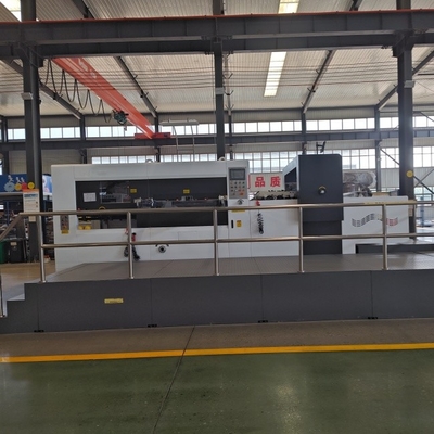 เครื่อง PLC Creasing Die Cutter เครื่องทํากล่องกระดาษกล่อง