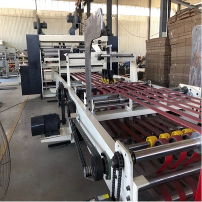 สามารถปรับเปลี่ยนกระดาษเปอร์เฟคต์ corrugated กระดาษ Flexo Folder Gluer เครื่องครึ่งอัตโนมัติ
