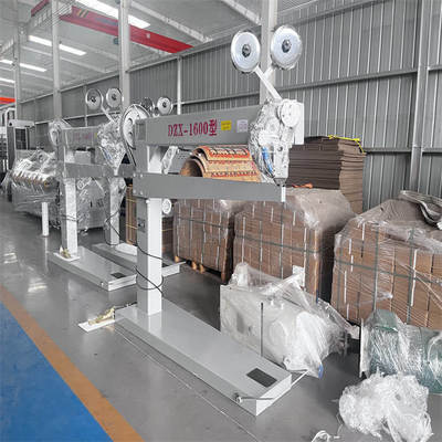 กล่องความจุสูง ความเร็วในการตอกตะปูสูงสุด 250 ตัว/นาที สำหรับการผลิตขนาดใหญ่