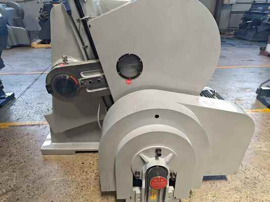 ML1500 Model Semi Automatic Corrugated Carton Die Cutting Machine with Electric Suction Plate Brake Clutch and Four Insurance Parts for Safe Operation