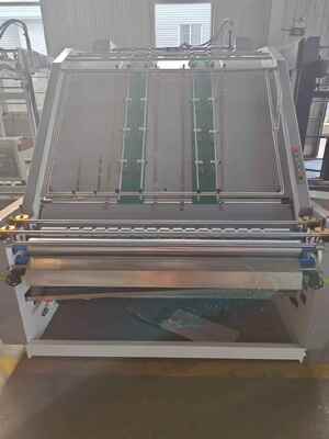 HL1600 อัตโนมัติ เครื่อง laminating ฟลอยต์ ด้วย 1600X1250mm Max. ขนาด laminating, 5500 ใบ / ชั่วโมง ความเร็ว, และ PLC การควบคุมโปรแกรม